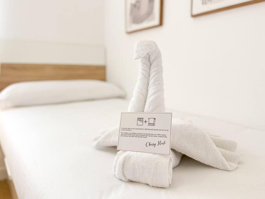 Cozy 2Bd Flat City Center + Ac Apartman Madrid Kültér fotó